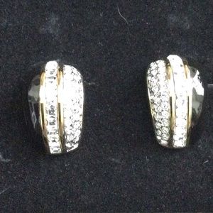 Joan Rivers classic collection black and crystal clip on earrings.